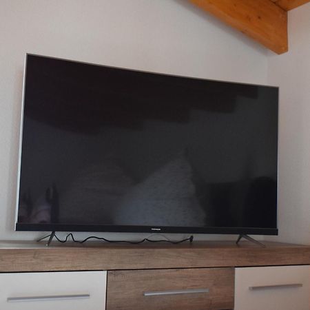 Hunsruecker-Fewo - Die Erlebnishuette - 2 Ferienwohnungen Im Hunsrueck In Unzenberg Gobenhausen 部屋 写真