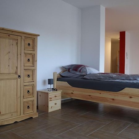 Hunsruecker-Fewo - Die Erlebnishuette - 2 Ferienwohnungen Im Hunsrueck In Unzenberg Gobenhausen 部屋 写真