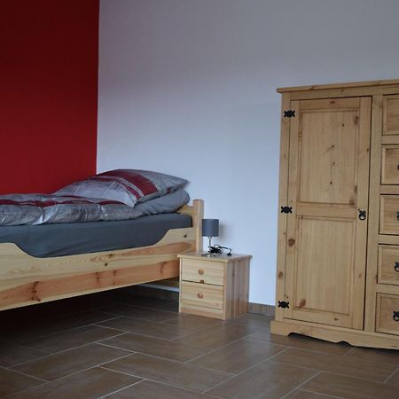 Hunsruecker-Fewo - Die Erlebnishuette - 2 Ferienwohnungen Im Hunsrueck In Unzenberg Gobenhausen 部屋 写真